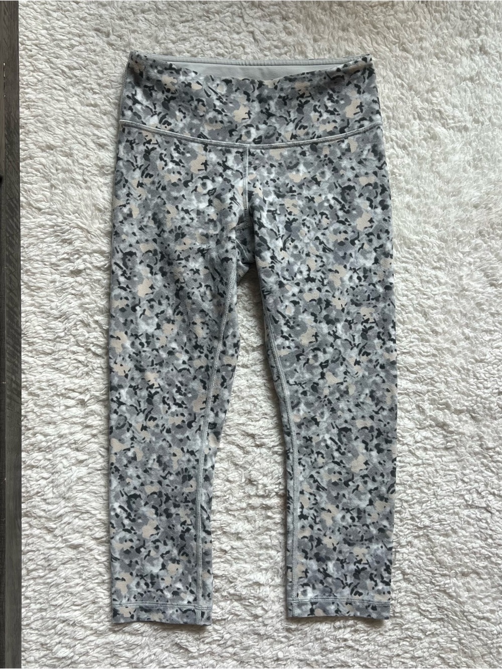 Lululemon Wunder Under Crop Leggings Not So Petite Fleur Silver Spoon (4)